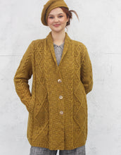 Load image into Gallery viewer, Aran Swagger Knitting Kit