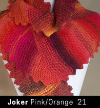 Load image into Gallery viewer, Hour Glass Cowl/ Wrap Knitting Kit