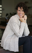 Load image into Gallery viewer, Ruby Swagger Short Length Knitting Kit