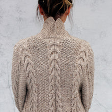 Load image into Gallery viewer, Ruby Swagger Short Length Knitting Kit