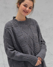 Load image into Gallery viewer, Diamond Tunic Knitting Kit