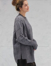Load image into Gallery viewer, Diamond Tunic Knitting Kit