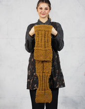 Load image into Gallery viewer, Textured Scarf Knitting Class