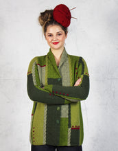Load image into Gallery viewer, Bee Bee Jacket Knitting Kit