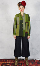Load image into Gallery viewer, Bee Bee Jacket Knitting Kit